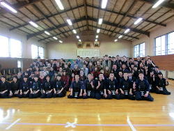 剣道部と記念撮影