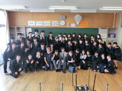 ３の３　ホームルームを体験しました